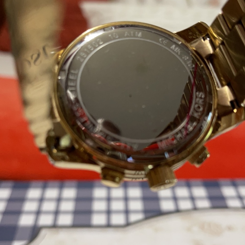 COPY - Watch - Picture 7 of 8